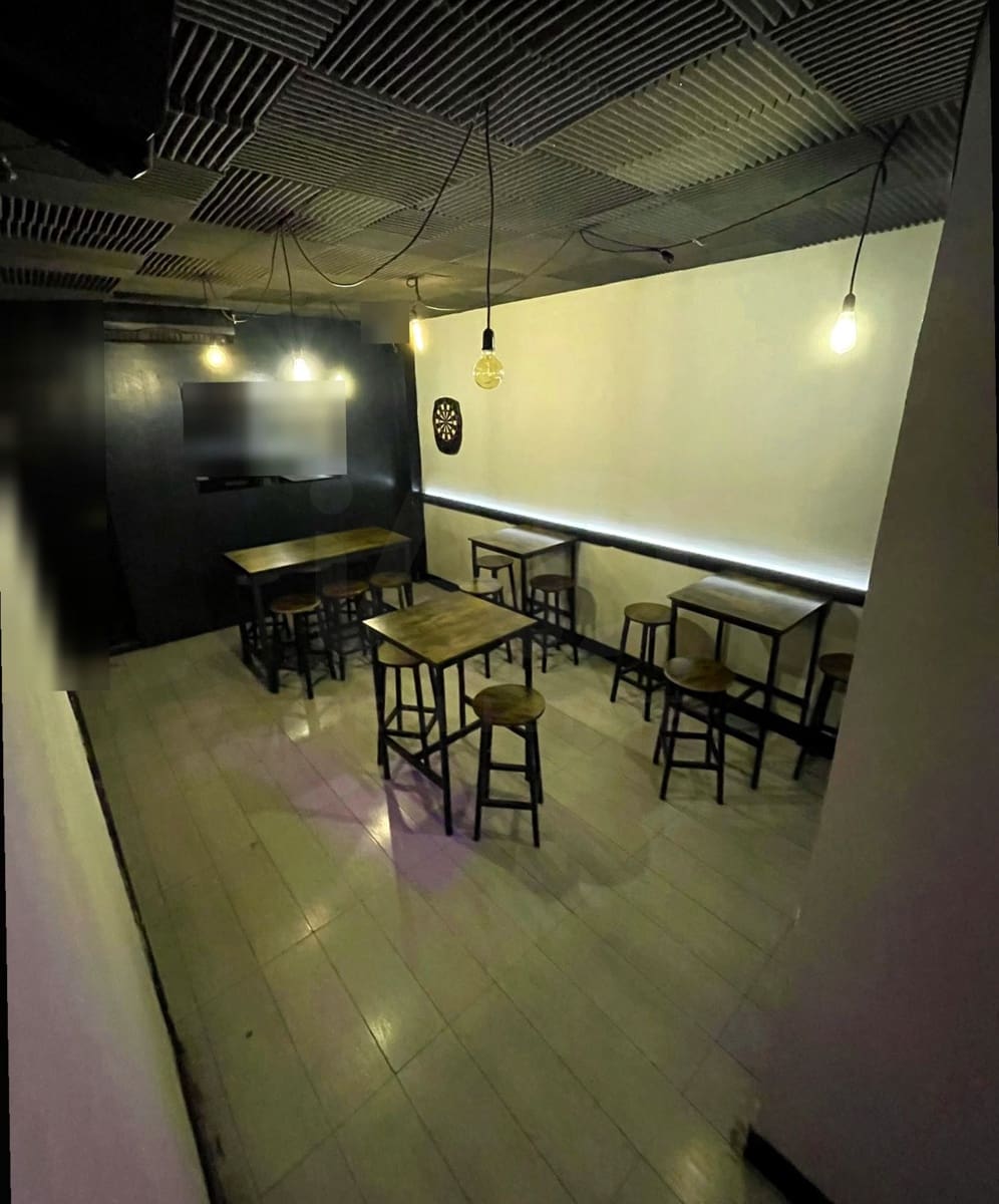 Commercial for sale in Barcelona city - € 149,000 (Ref: 10062369)