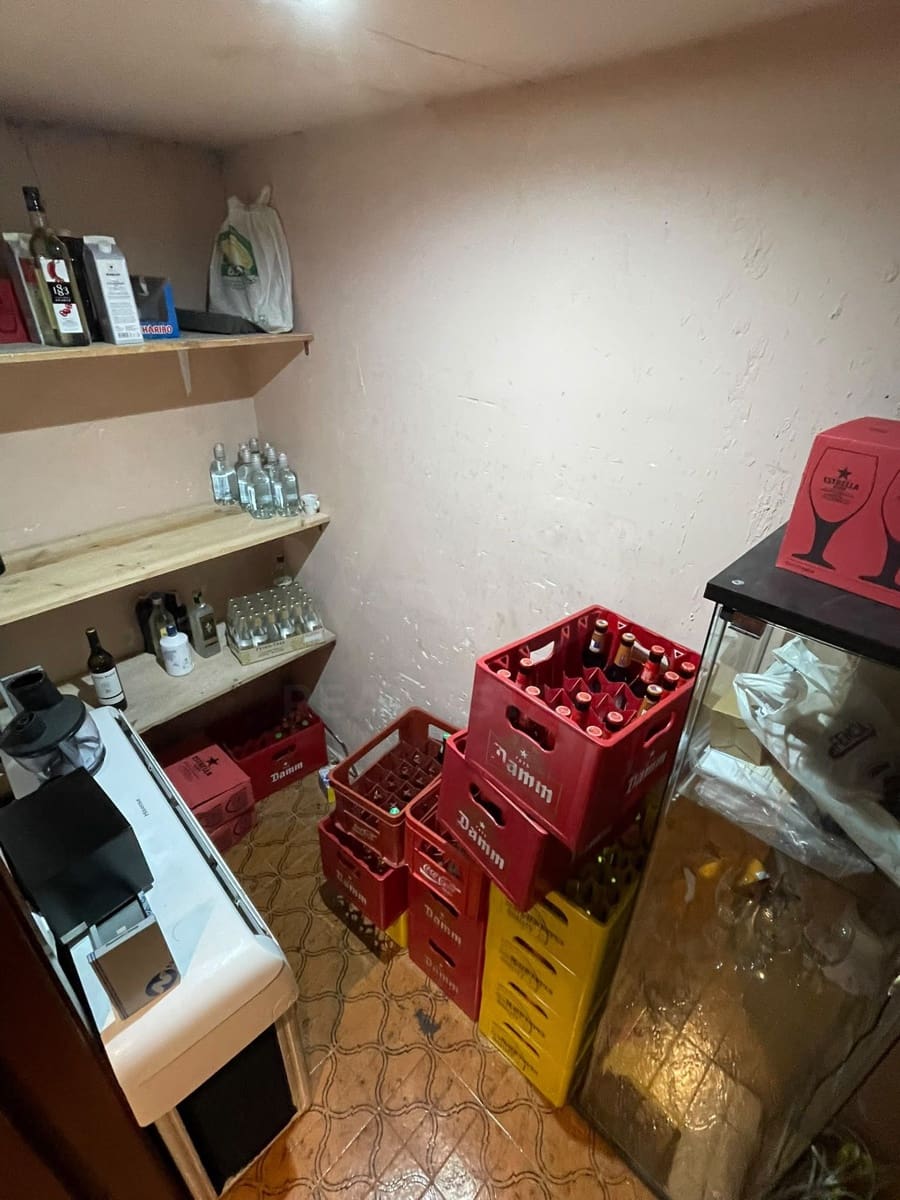 Commercial for sale in Barcelona city - € 149,000 (Ref: 10062369)