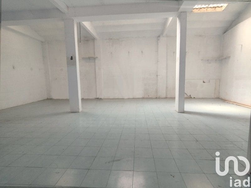 Commercial for rent in Leon city - € 600 (Ref: 10062781)