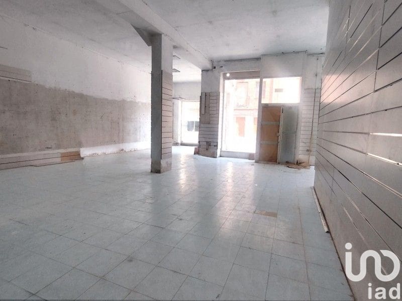Commercial for rent in Leon city - € 600 (Ref: 10062781)
