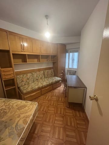 1 soverom Leilighet til leie i Leon by - € 335 (Ref: 10062785)