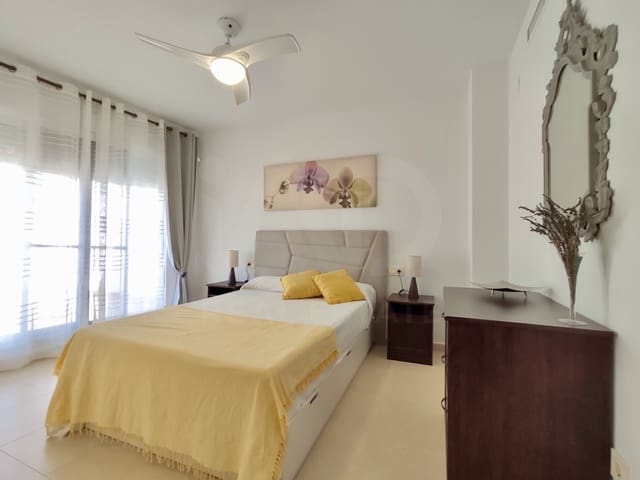 4 soverom Villa til leie i Valencia by med garasje - € 1 800 (Ref: 10062786)
