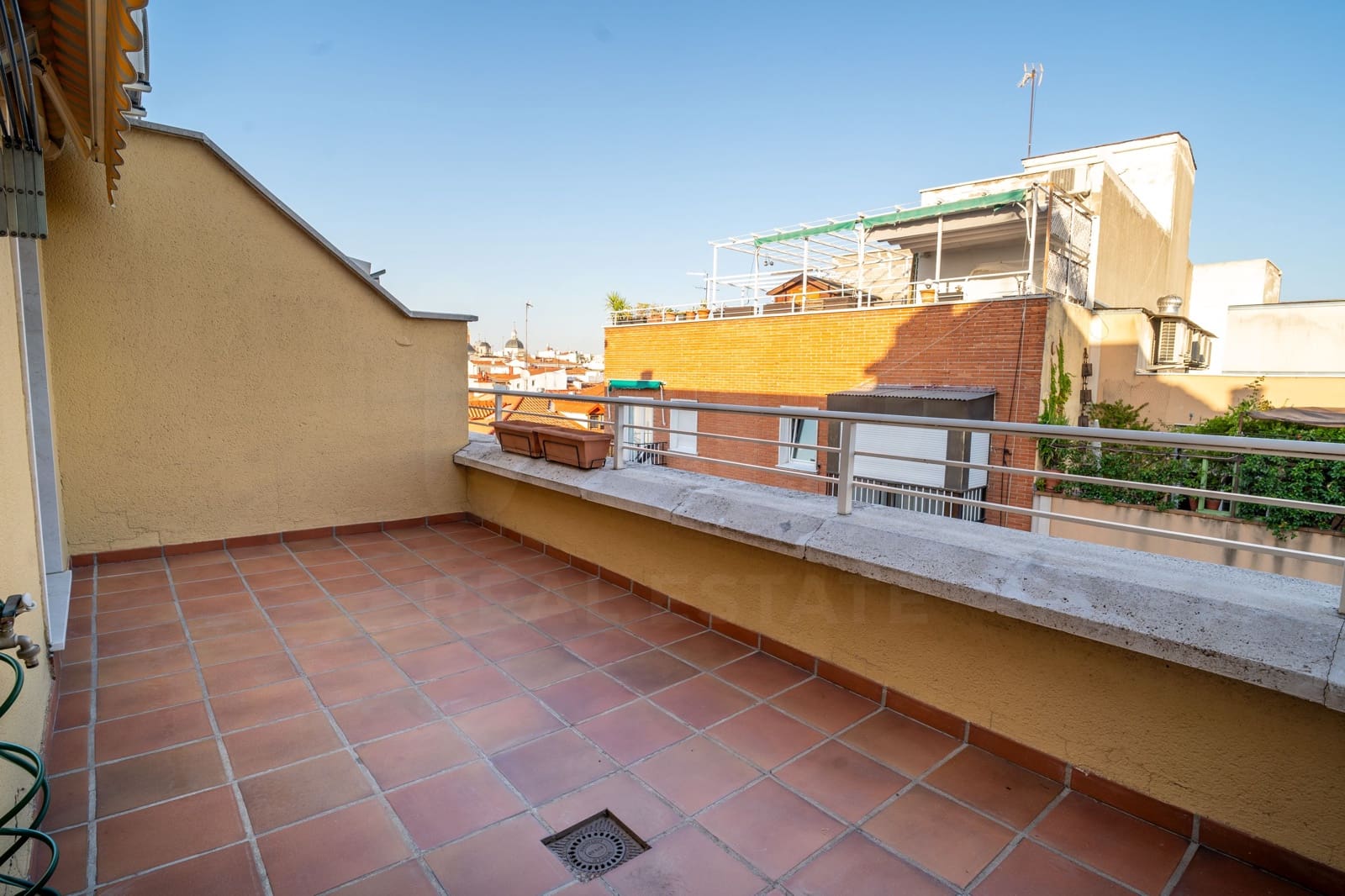 Ático de 2 habitaciones en Madrid ciudad en venta con garaje - 860.000 € (Ref: 10062876)