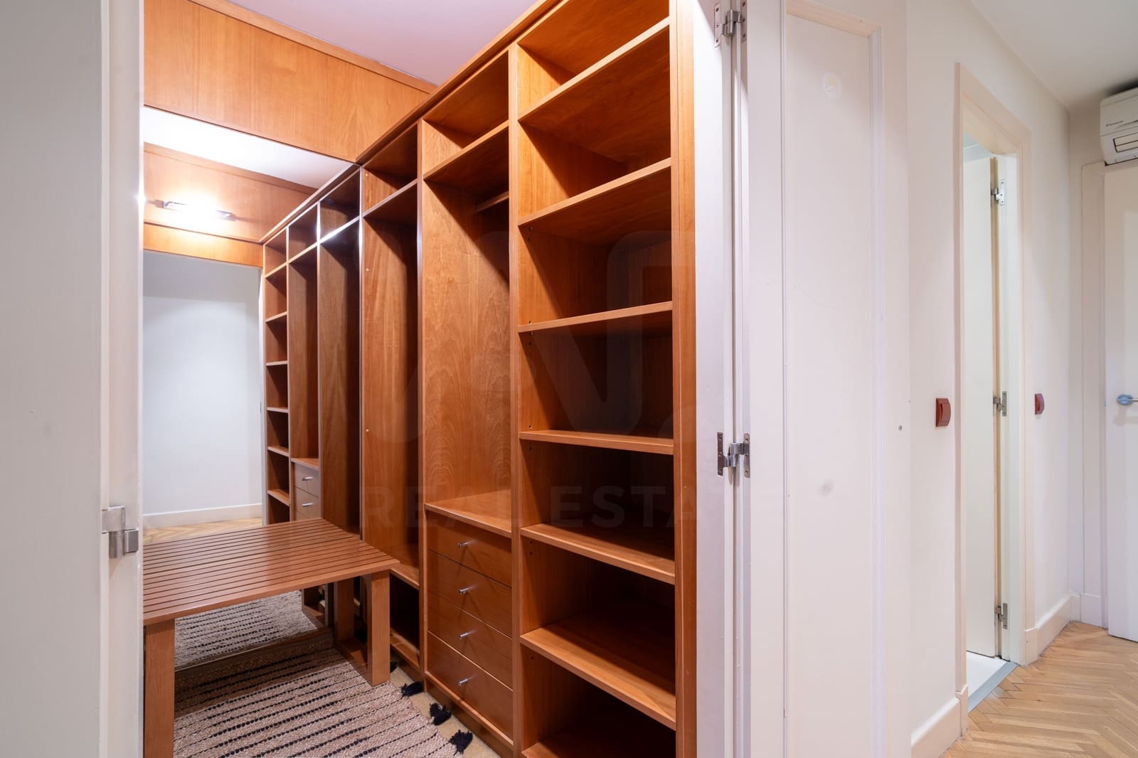 Ático de 2 habitaciones en Madrid ciudad en venta con garaje - 860.000 € (Ref: 10062876)