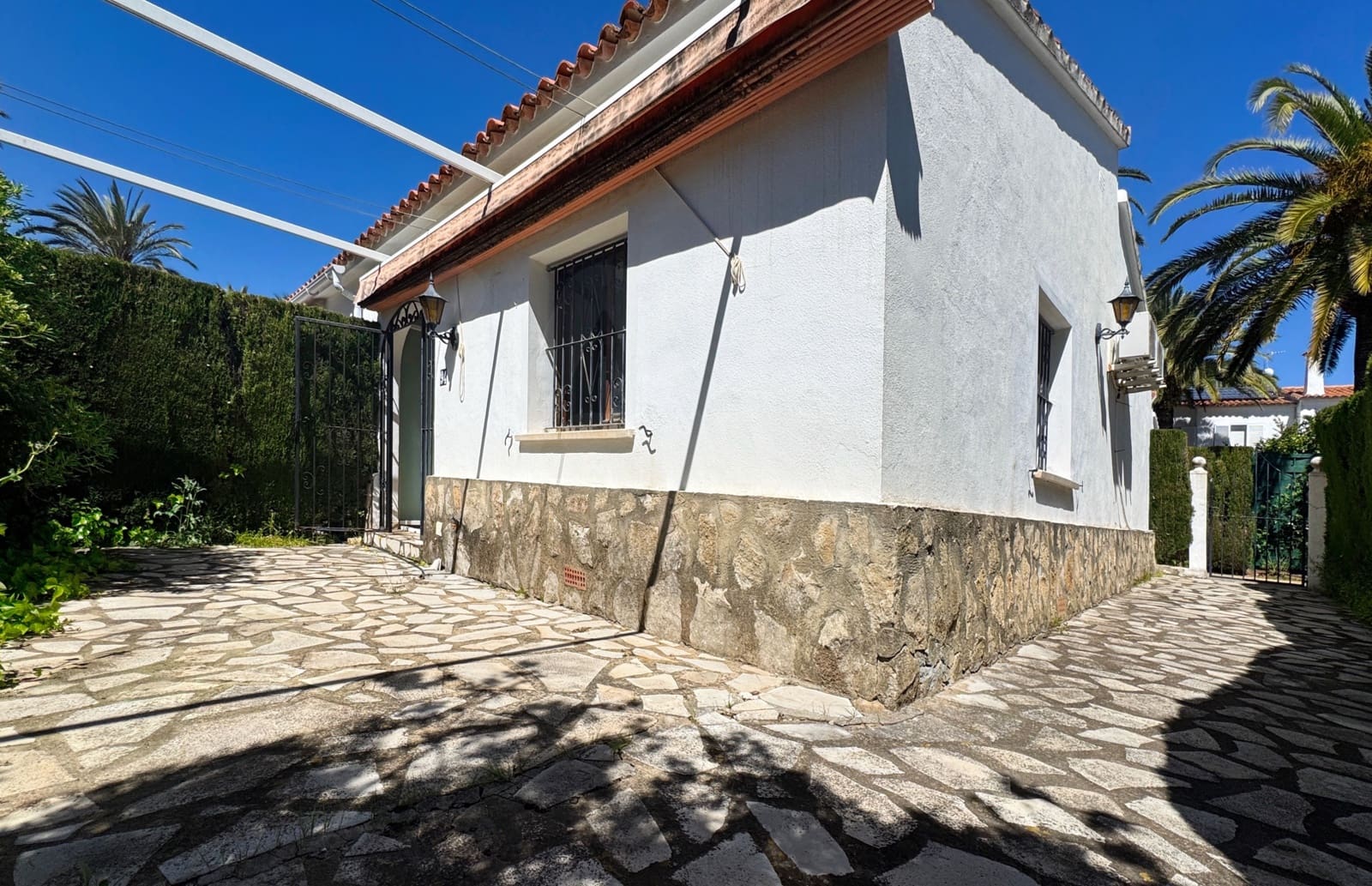 2 chambre Villa/Maison Mitoyenne à vendre à Denia avec piscine - 280 000 € (Ref: 10062883)