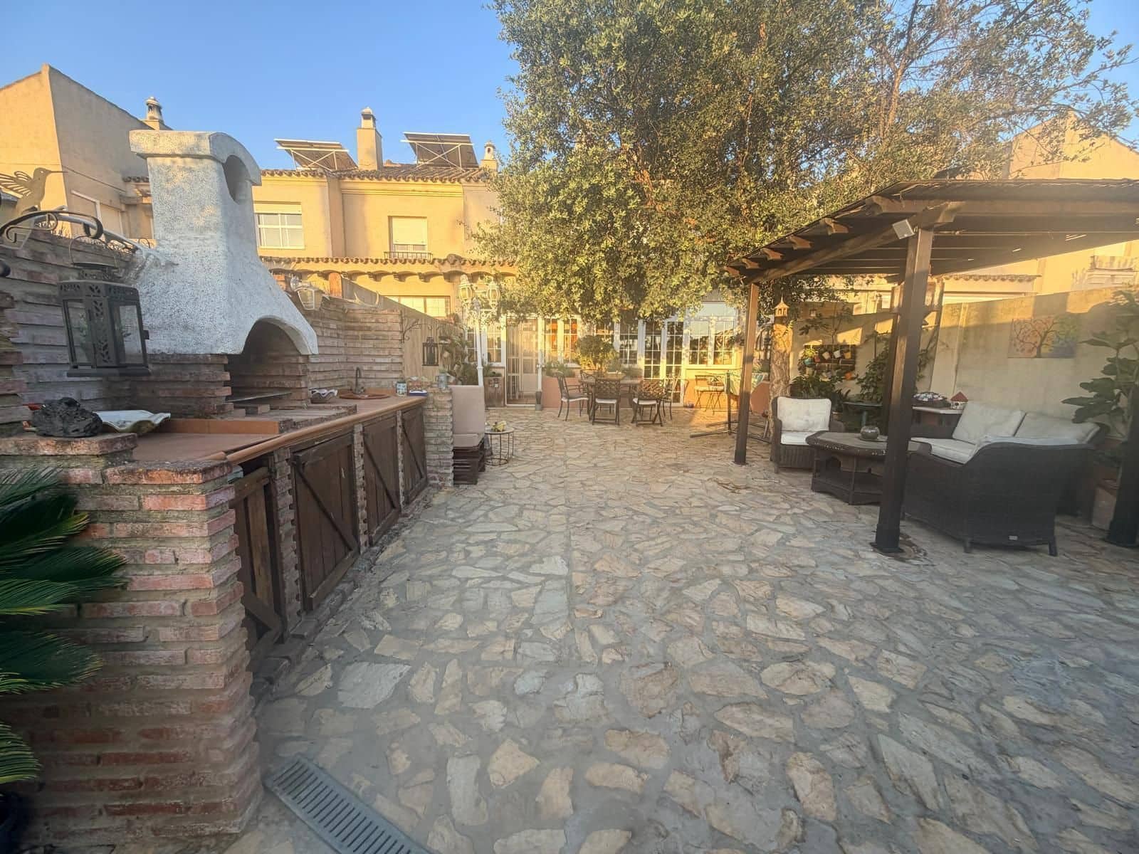 4 Zimmer Reihenhaus zu verkaufen in Jerez de la Frontera mit Pool - 410.000 € (Ref: 10062886)
