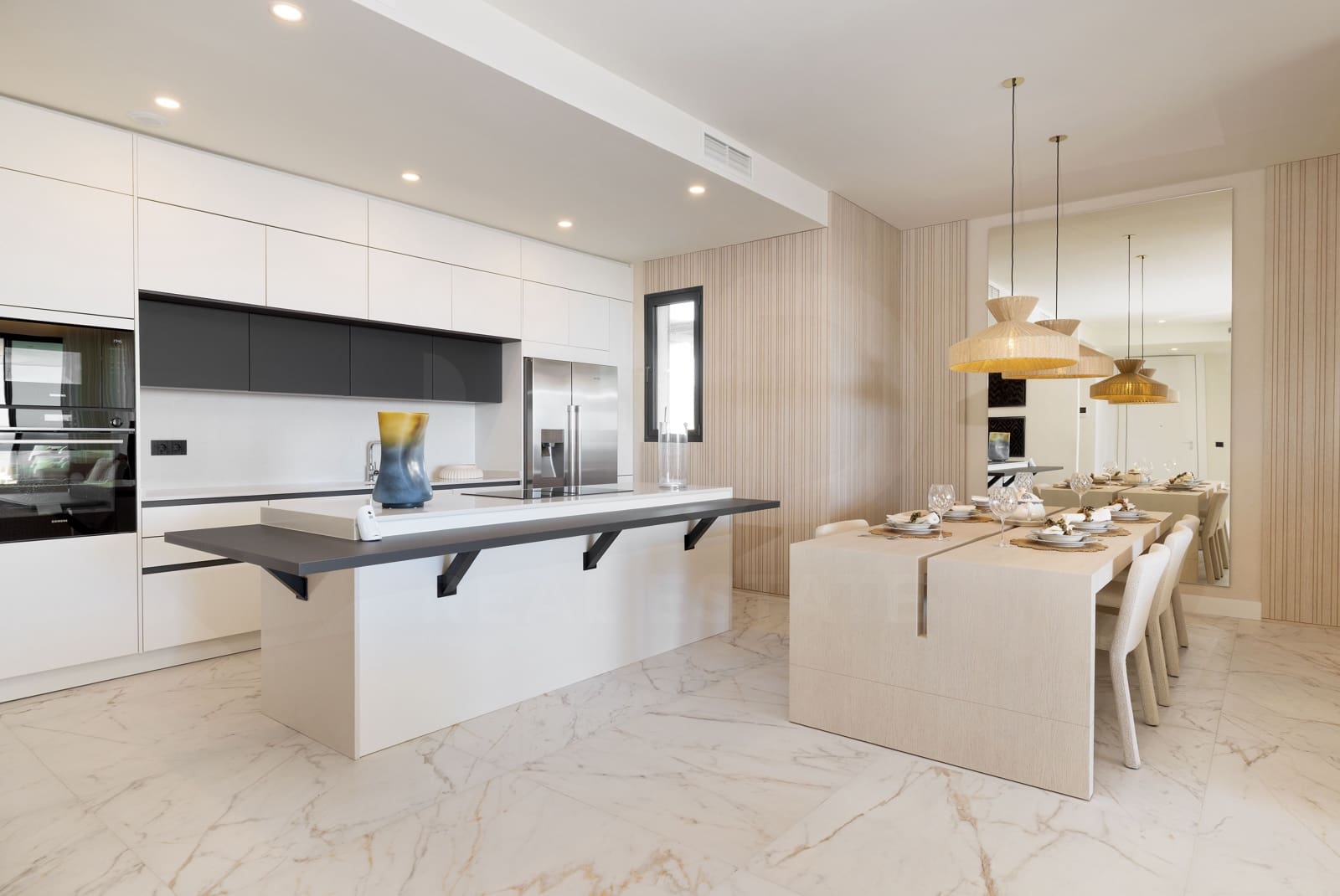 3 sovrum Lägenhet till salu i Estepona med garage - 1 442 000 € (Ref: 10062892)