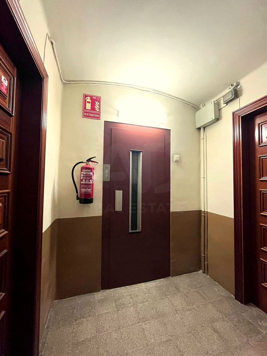 Apartamento de 2 habitaciones en Barcelona ciudad en venta - 549.000 € (Ref: 10063679)