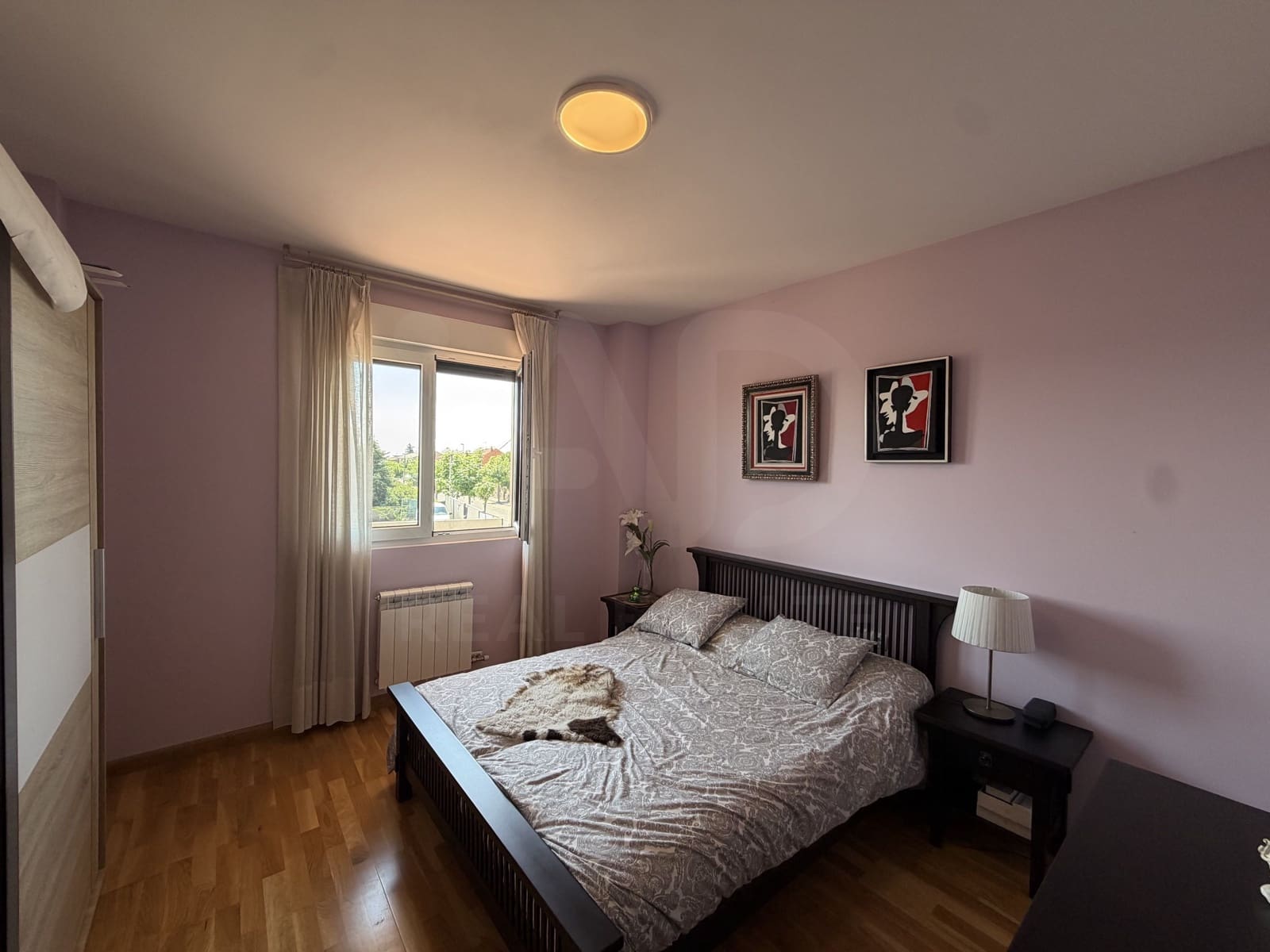 Adosado de 5 habitaciones en Valverde de la Virgen en venta con garaje - 289.600 € (Ref: 10063683)