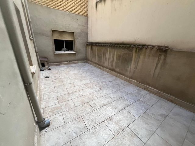 Comercial para venda em Ciudad Rodrigo - 58 000 € (Ref: 10063690)