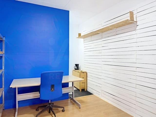 Komercyjne na sprzedaż w Vilanova i la Geltrú - 99 000 € (Ref: 10065484)