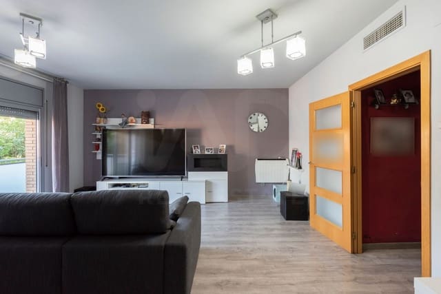 3 chambre Appartement à vendre à Cornellà de Llobregat - 464 000 € (Ref: 10065662)