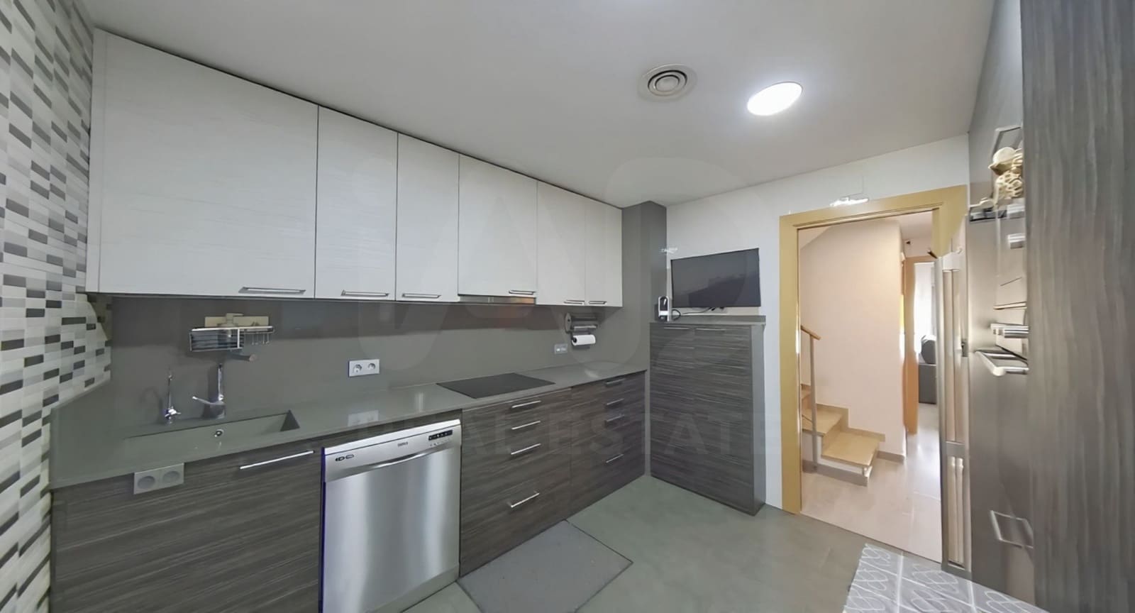3 chambre Appartement à vendre à Cornella de Llobregat - 464 000 € (Ref: 10065662)