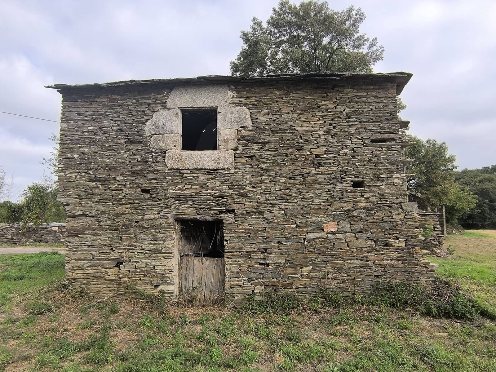 Finca/Casa Rural de 8 habitaciones en Outeiro de Rei en venta con garaje - 258.000 € (Ref: 10067062)