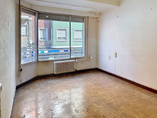 4 sovrum Lägenhet till salu i León stad - 199 000 € (Ref: 10067820)