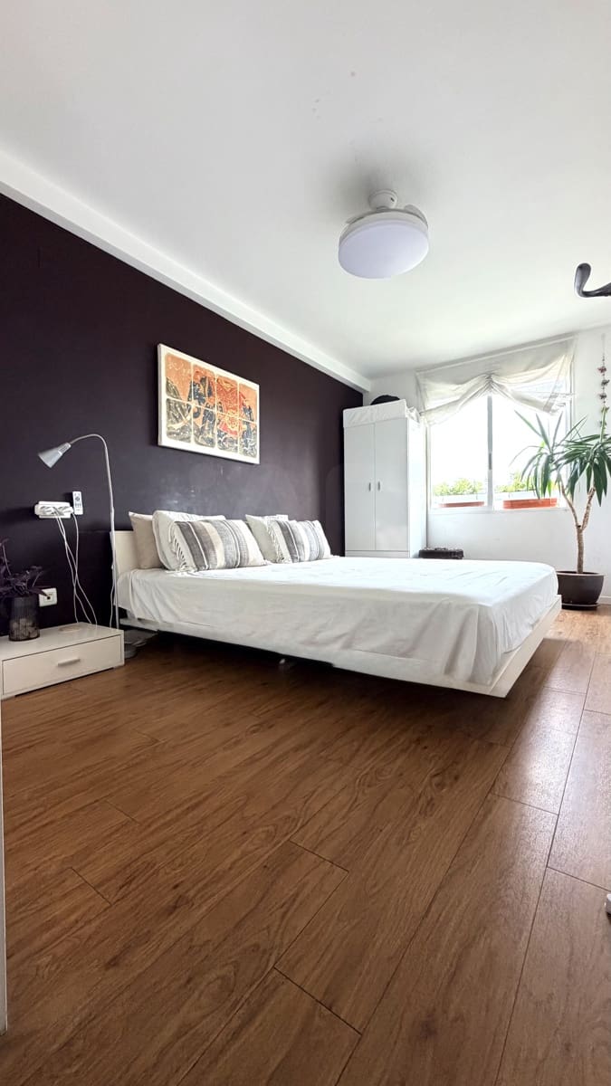 2 Zimmer Apartment zu verkaufen in Alicante / Alacant Stadt mit Pool - 270.000 € (Ref: 10067821)