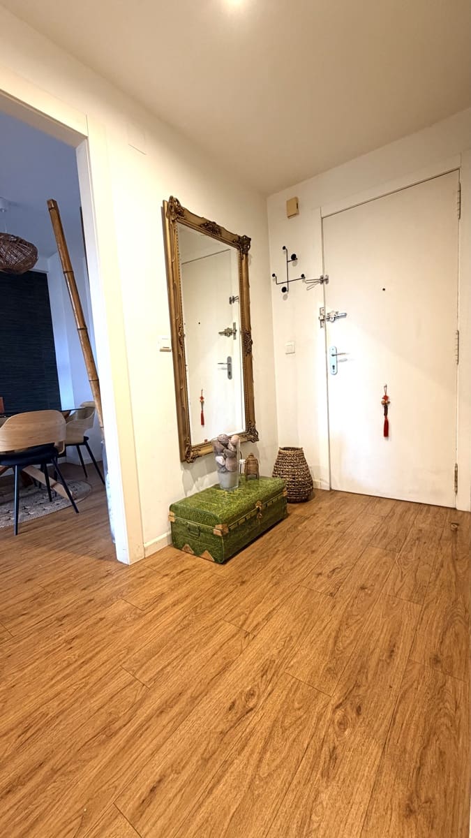 2 Zimmer Apartment zu verkaufen in Alicante / Alacant Stadt mit Pool - 270.000 € (Ref: 10067821)