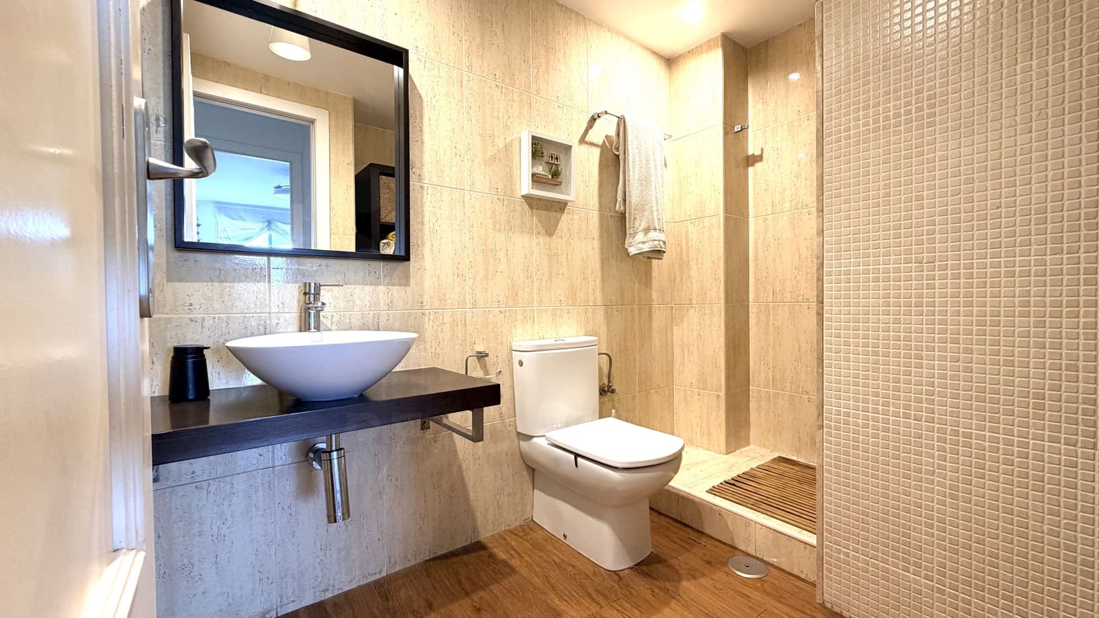 2 Zimmer Apartment zu verkaufen in Alicante / Alacant Stadt mit Pool - 270.000 € (Ref: 10067821)