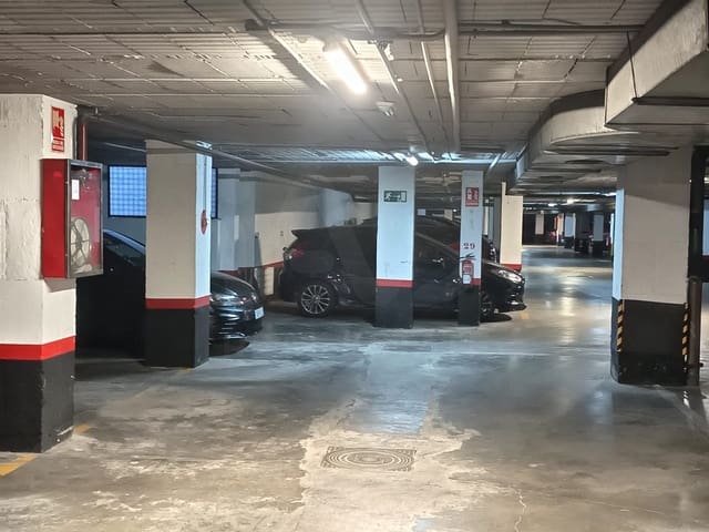 Garage te koop in Los Ángeles, Madrid stad - € 19.600 (Ref: 10070233)