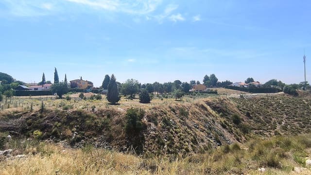 Solar/Parcela en Colmenar de Oreja en venta - 64.000 € (Ref: 10070235)