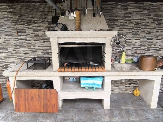 4 Zimmer Haus zu verkaufen in Valdoviño mit Pool Garage - 495.600 € (Ref: 10070294)