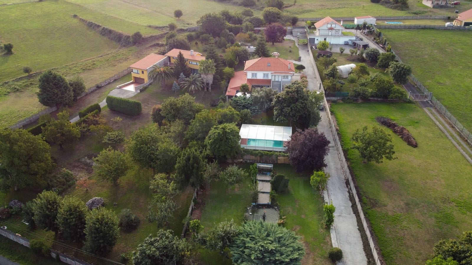 4 bedroom Townhouse for sale in Valdovino with pool garage - € 495,600 (Ref: 10070294)