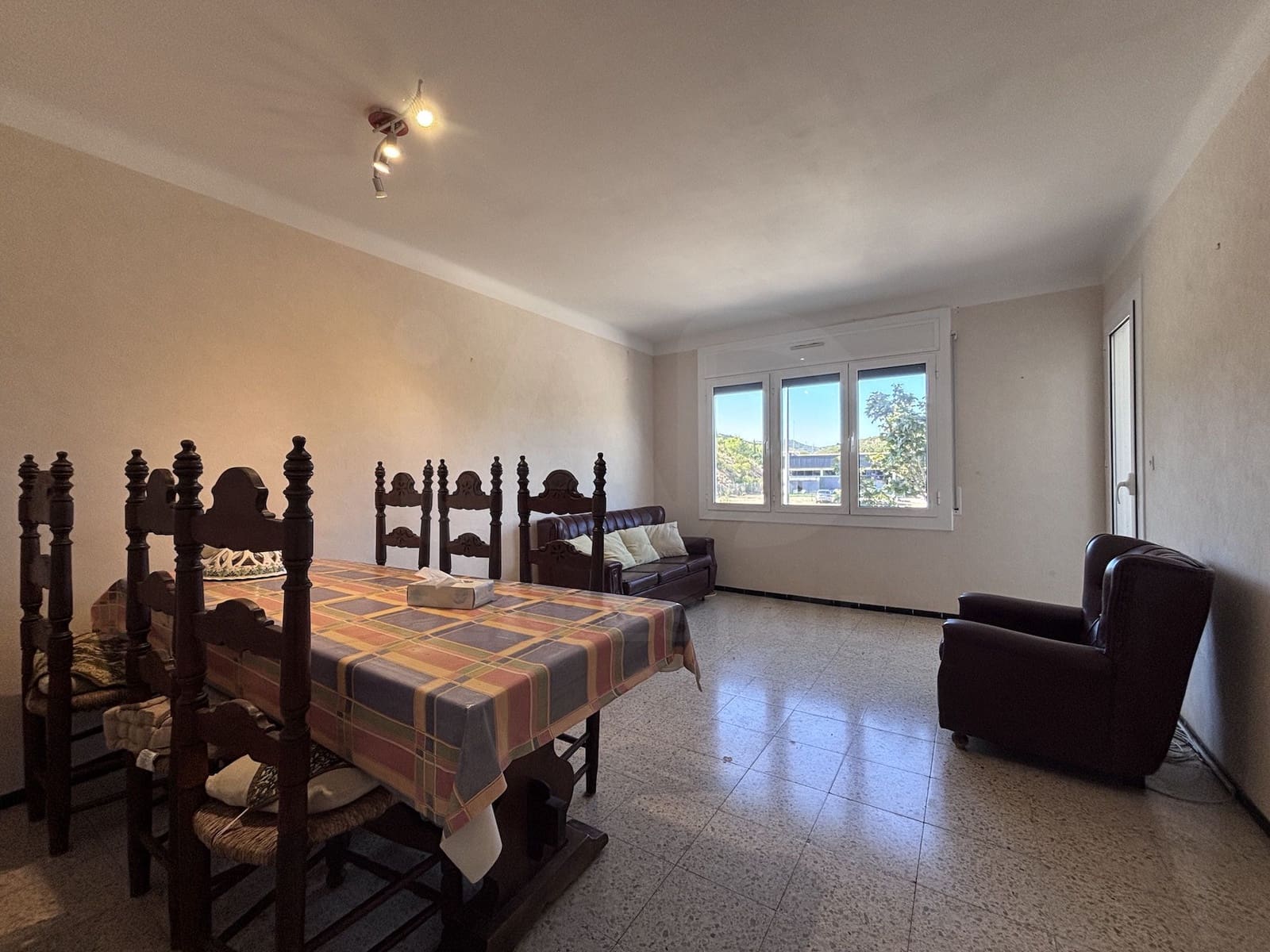 4 chambre Appartement à vendre à Llanca - 179 000 € (Ref: 10070295)