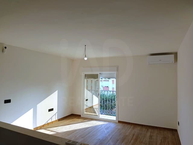 Apartamento de 3 habitaciones en Sanlúcar de Barrameda en venta - 180.000 € (Ref: 10070296)