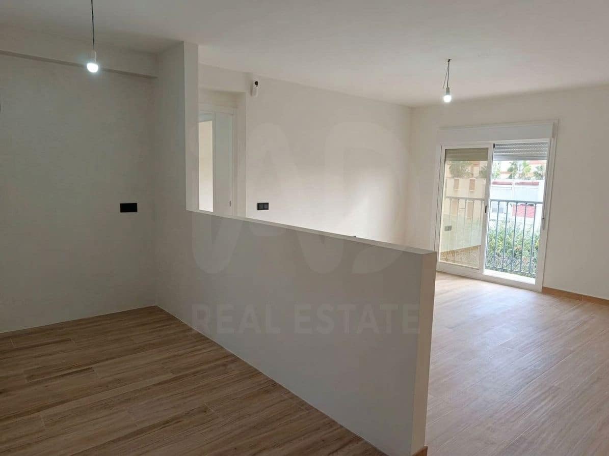 3 quarto Apartamento para venda em Sanlucar de Barrameda - 180 000 € (Ref: 10070296)
