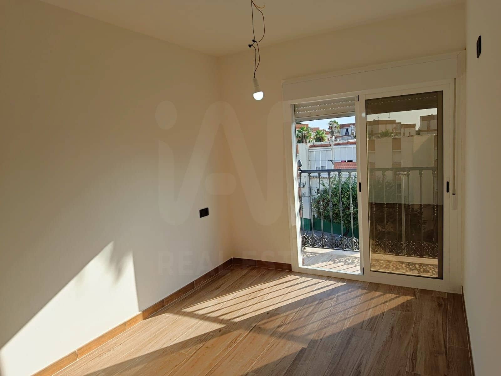 3 quarto Apartamento para venda em Sanlucar de Barrameda - 180 000 € (Ref: 10070296)
