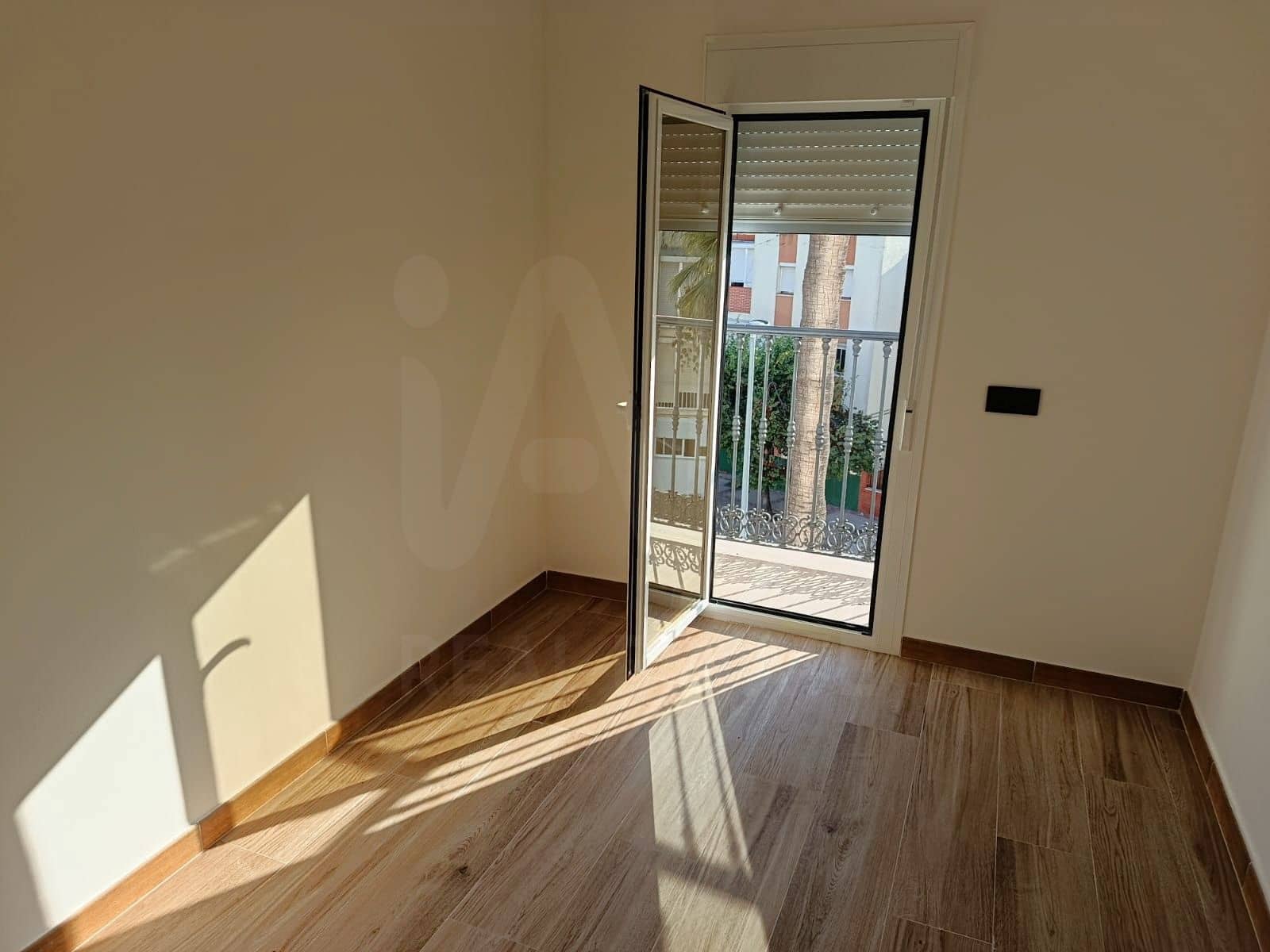 3 quarto Apartamento para venda em Sanlucar de Barrameda - 180 000 € (Ref: 10070296)