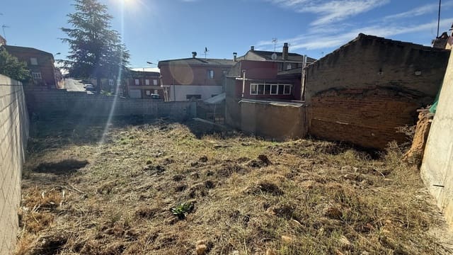 Tontti myytävänä paikassa San Andrés del Rabanedo - 59 500 € (Ref: 10070297)