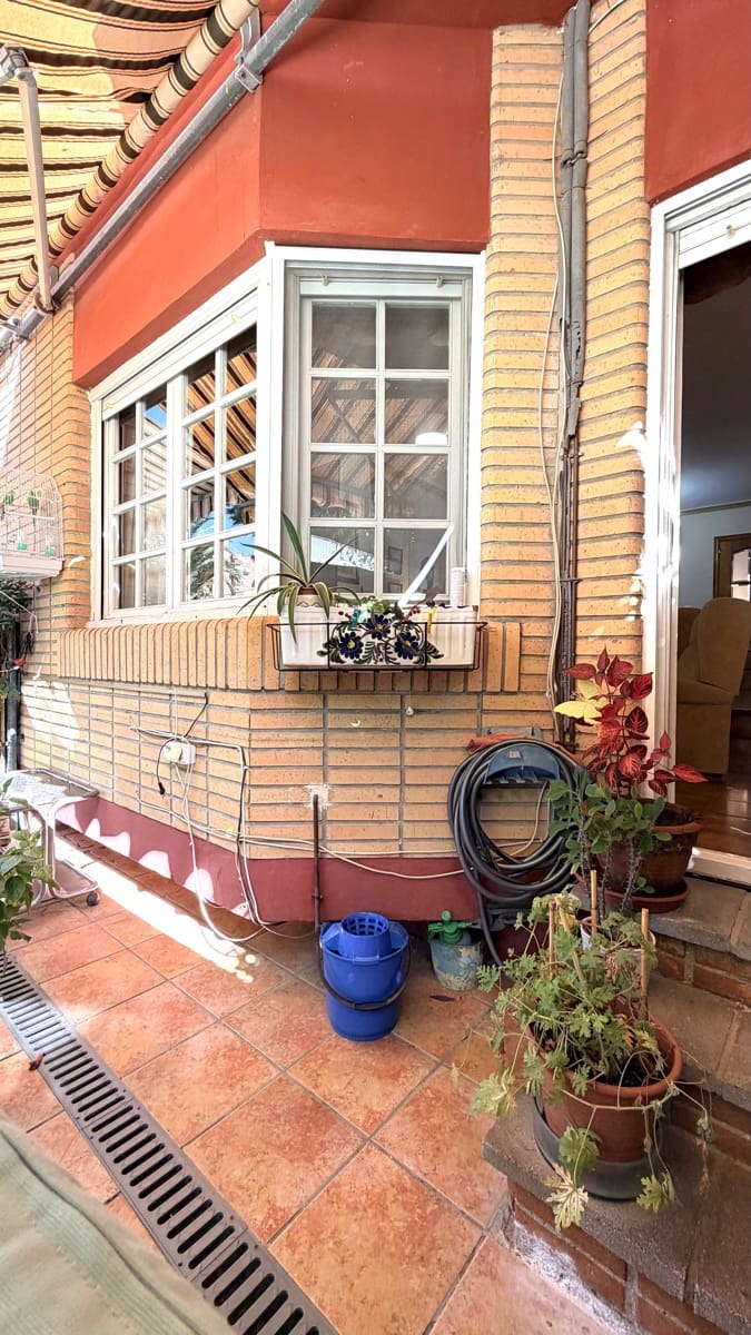 5 chambre Villa/Maison Mitoyenne à vendre à Alicante ville avec piscine garage - 855 000 € (Ref: 10071855)