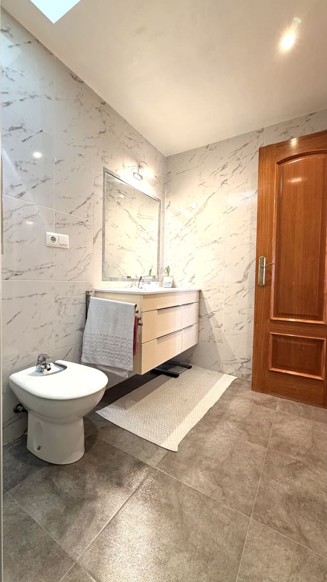 5 chambre Villa/Maison Mitoyenne à vendre à Alicante ville avec piscine garage - 855 000 € (Ref: 10071855)