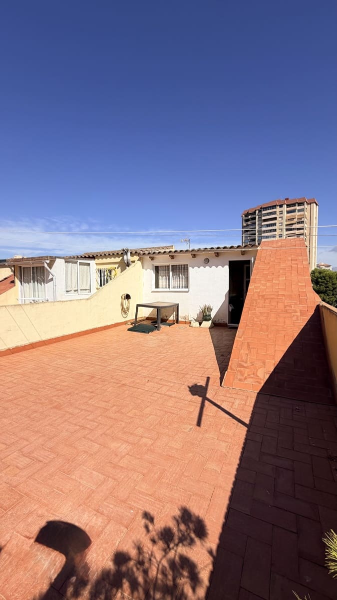 5 chambre Villa/Maison Mitoyenne à vendre à Alicante ville avec piscine garage - 855 000 € (Ref: 10071855)