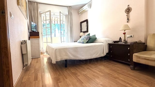 5 chambre Villa/Maison Mitoyenne à vendre à Cabo de las Huertas, Alicante ville avec piscine garage - 855 000 € (Ref: 10071855)