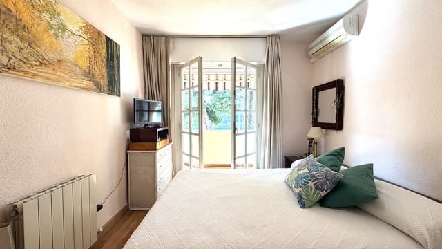 5 chambre Villa/Maison Mitoyenne à vendre à Cabo de las Huertas, Alicante ville avec piscine garage - 855 000 € (Ref: 10071855)