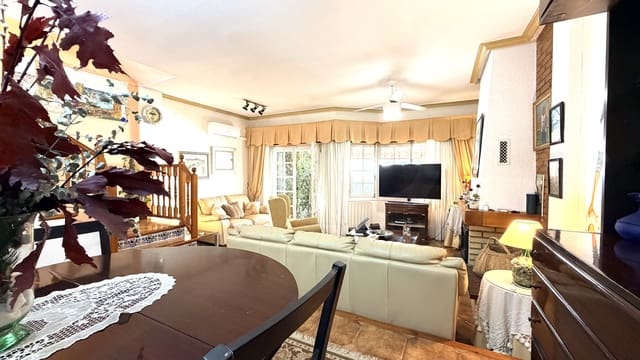 5 chambre Villa/Maison Mitoyenne à vendre à Cabo de las Huertas, Alicante ville avec piscine garage - 855 000 € (Ref: 10071855)