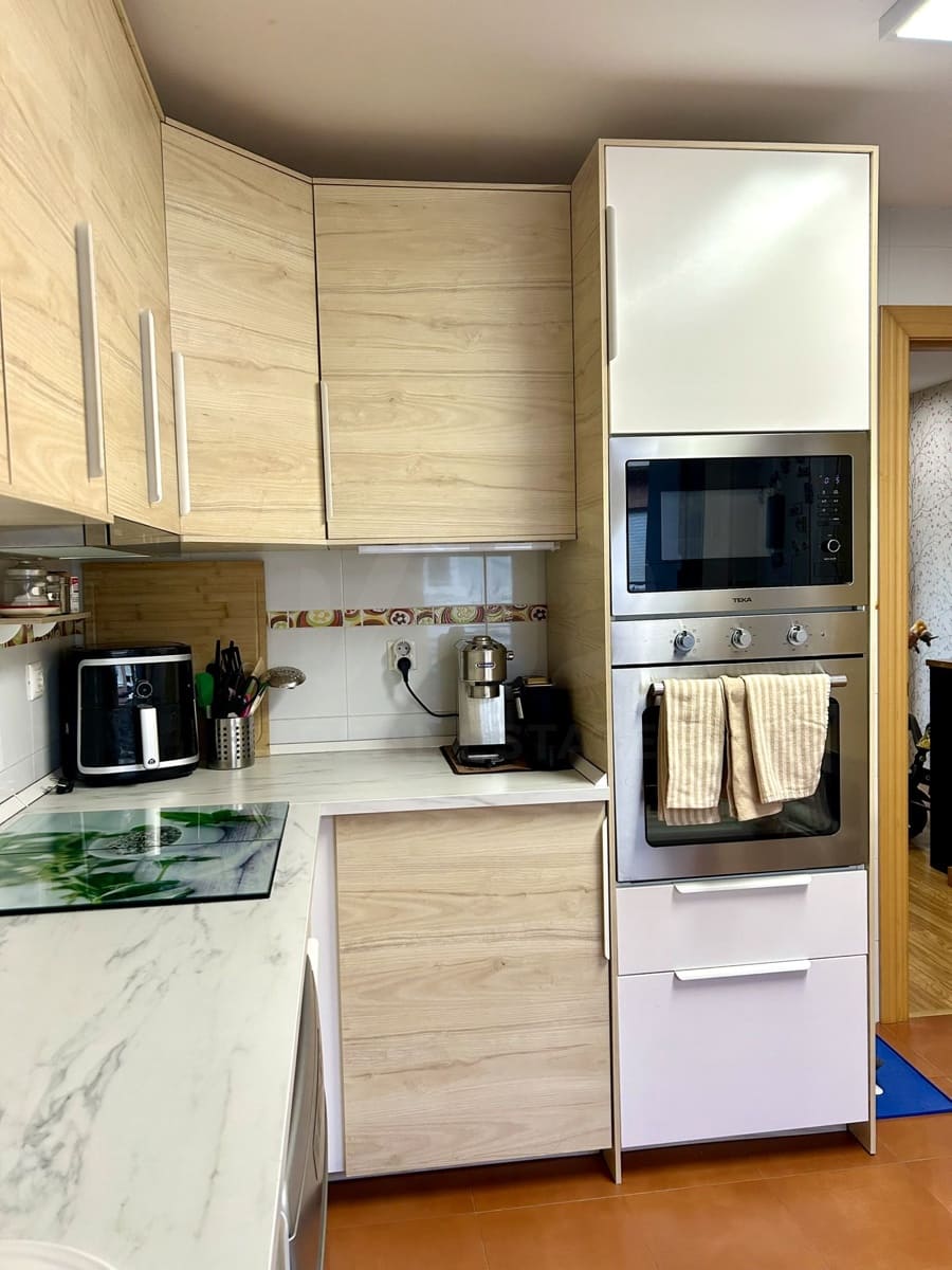 Apartamento de 3 habitaciones en Valverde de la Virgen en venta con garaje - 169.000 € (Ref: 10072609)