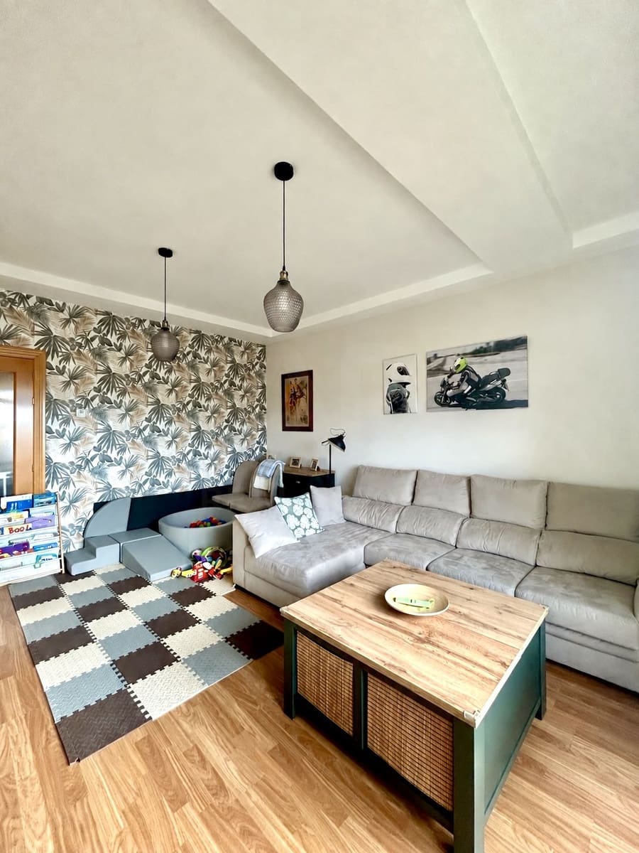 Apartamento de 3 habitaciones en Valverde de la Virgen en venta con garaje - 169.000 € (Ref: 10072609)