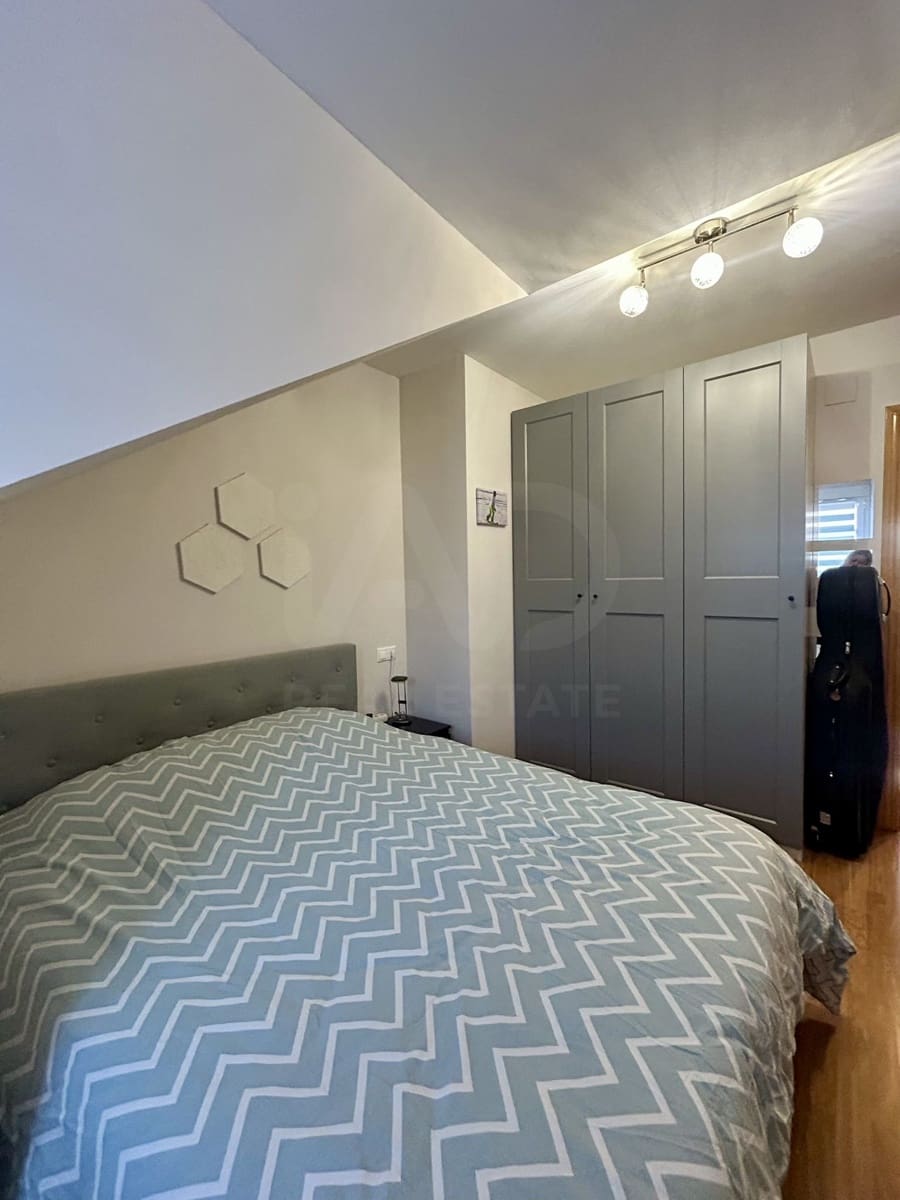 Apartamento de 3 habitaciones en Valverde de la Virgen en venta con garaje - 169.000 € (Ref: 10072609)
