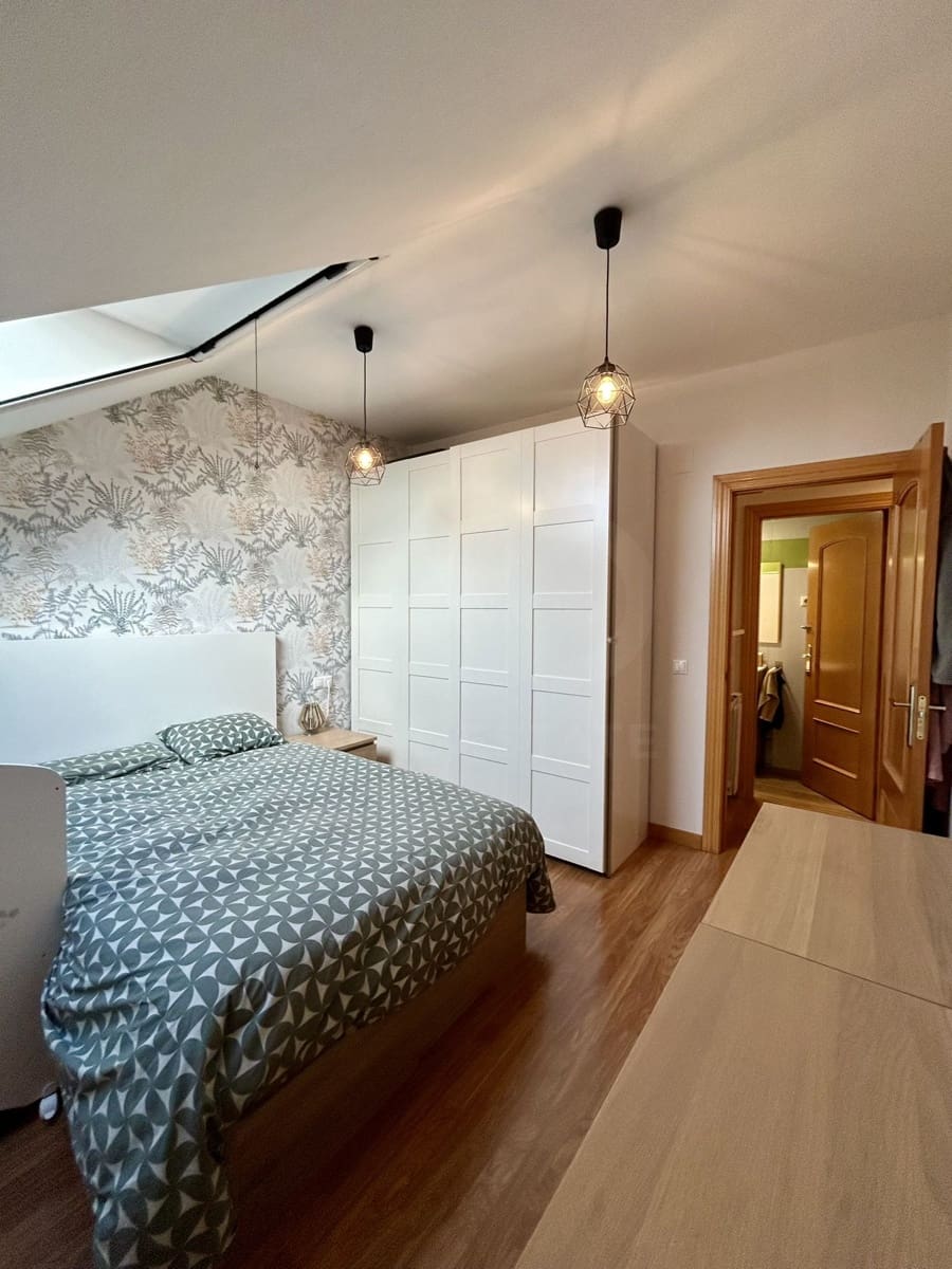 Apartamento de 3 habitaciones en Valverde de la Virgen en venta con garaje - 169.000 € (Ref: 10072609)