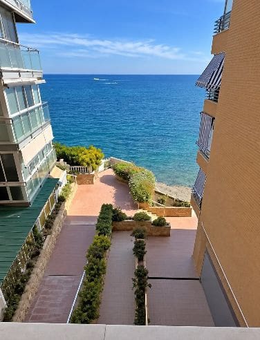 Kaupallinen myytävänä paikassa Alicante kaupunki - 80 000 € (Ref: 10073257)