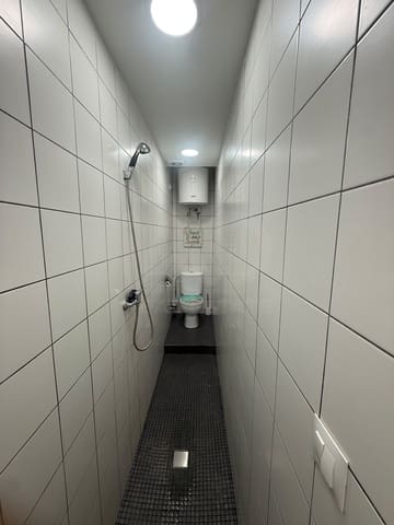 Comercial para venda em Albufereta, Alicante cidade - 80 000 € (Ref: 10073257)