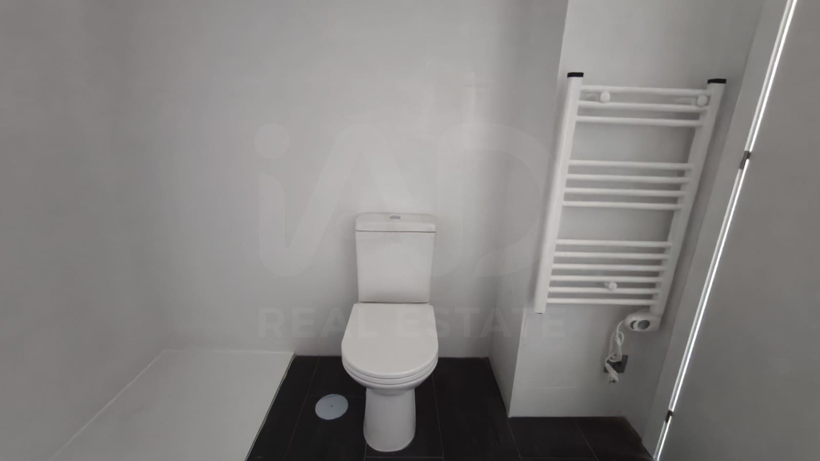 2 soverom Leilighet til leie i Bargas med garasje - € 850 (Ref: 10073258)