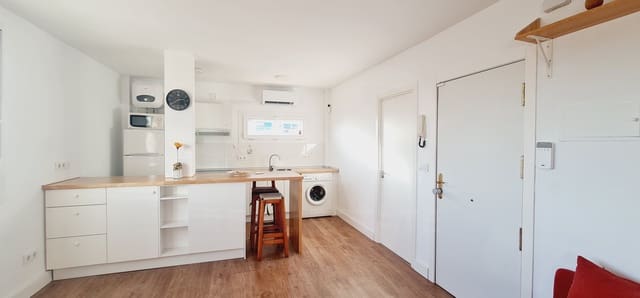 1 sypialnia Penthouse na sprzedaż w El Ejido, Miasto Málaga - 309 000 € (Ref: 10073260)