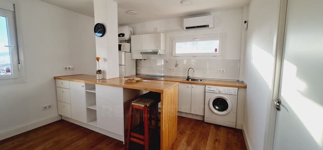 1 sypialnia Penthouse na sprzedaż w El Ejido, Miasto Málaga - 309 000 € (Ref: 10073260)