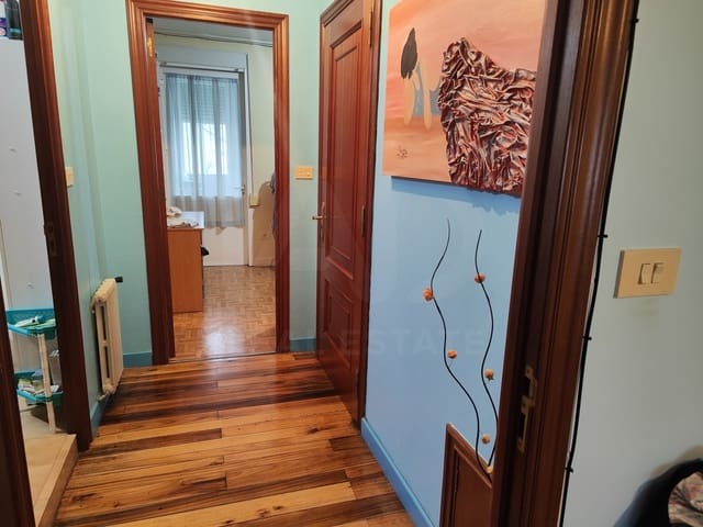 Villetta a Schiera in vendita in As Pontes de García Rodríguez con garage - 210.000 € (Rif: 10073262)
