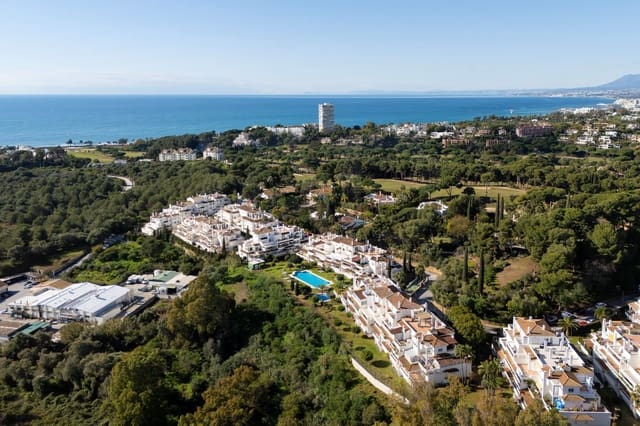 Garaje en Río Real, Marbella en venta - 24.900 € (Ref: 10073266)