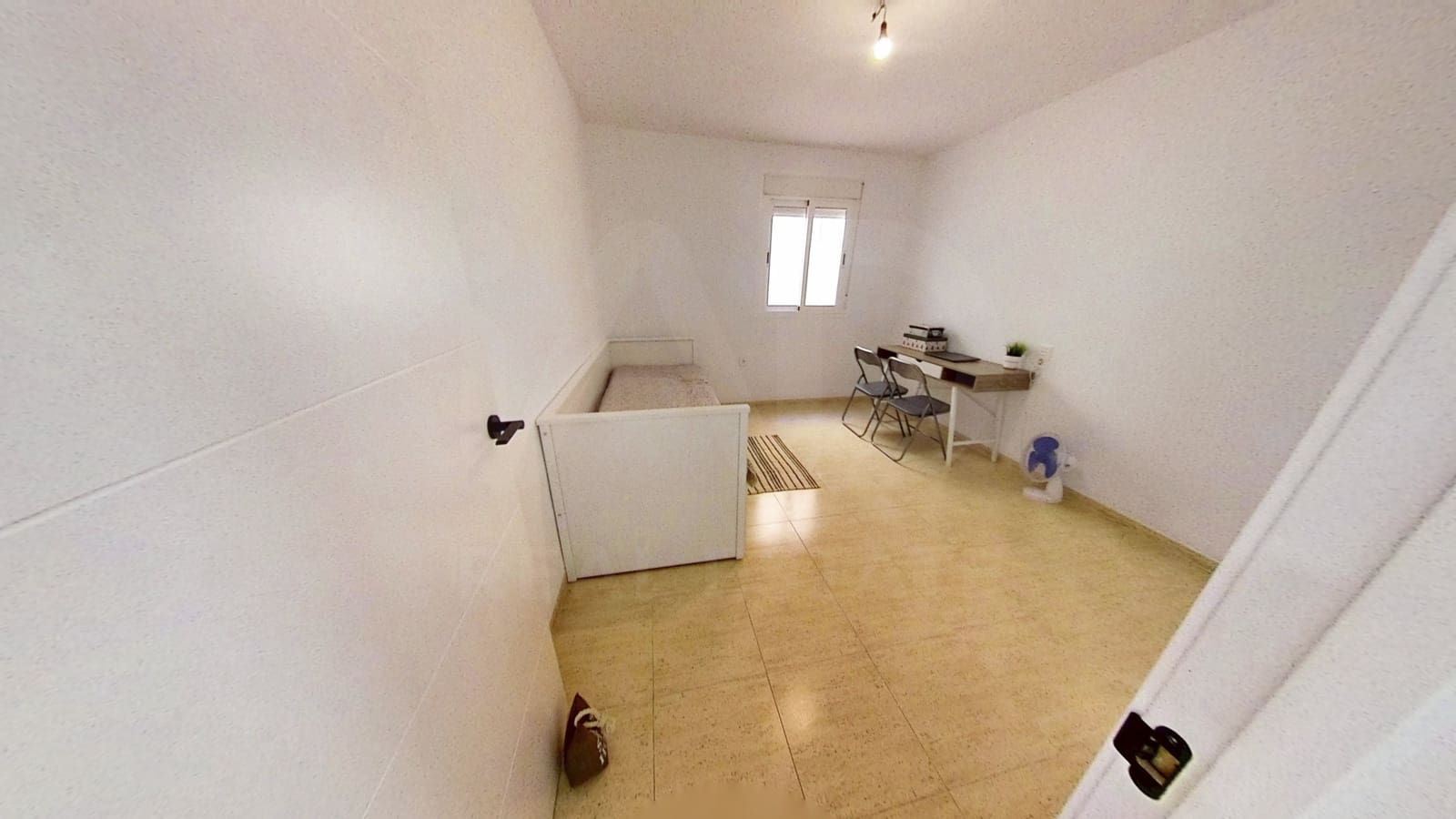 2 bedroom Apartment for sale in Roquetas de Mar with pool - € 209,000 (Ref: 10073272)